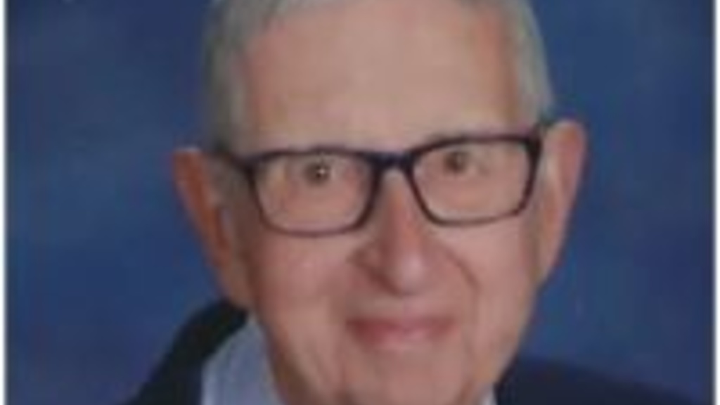 Dr. Kenneth Kuntz Obituary photo